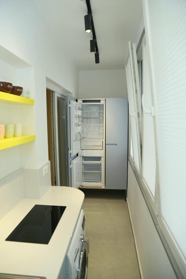Mjolly Apartment Tiranë Ngoại thất bức ảnh