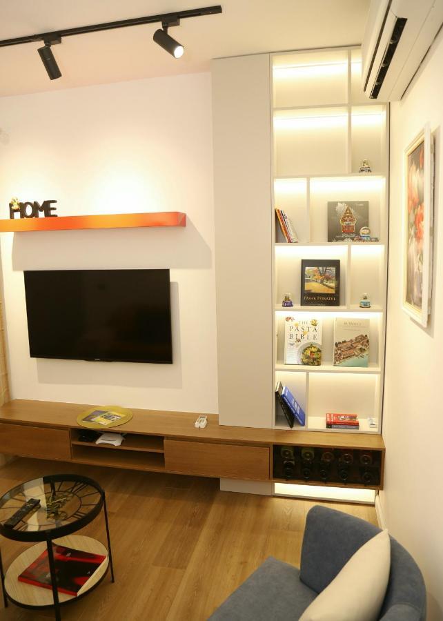 Mjolly Apartment Tiranë Ngoại thất bức ảnh