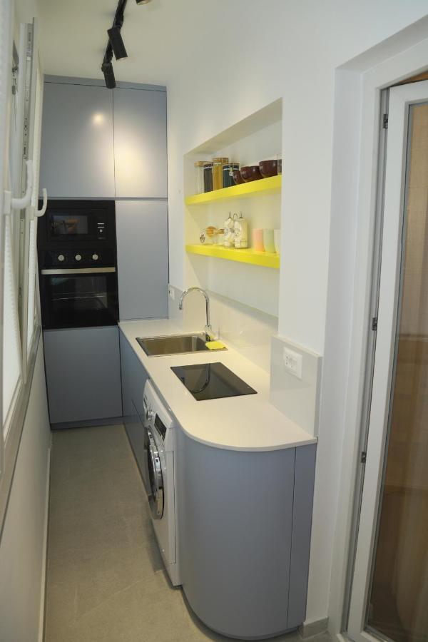 Mjolly Apartment Tiranë Ngoại thất bức ảnh